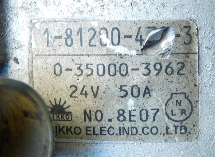 ●オルタネーター●日興 いすゞギガ 0-35000-3962 1-81200-470-3 品 程度B コア返却不要 FFCRYSTALESIA_COM