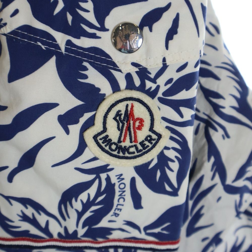 ✨良品✨MONCLER モンクレール　花柄　ブラウス　長袖　Sサイズ　トップス MONCLER モンクレール CAMICIA SHIRTS 総柄プリント ショート