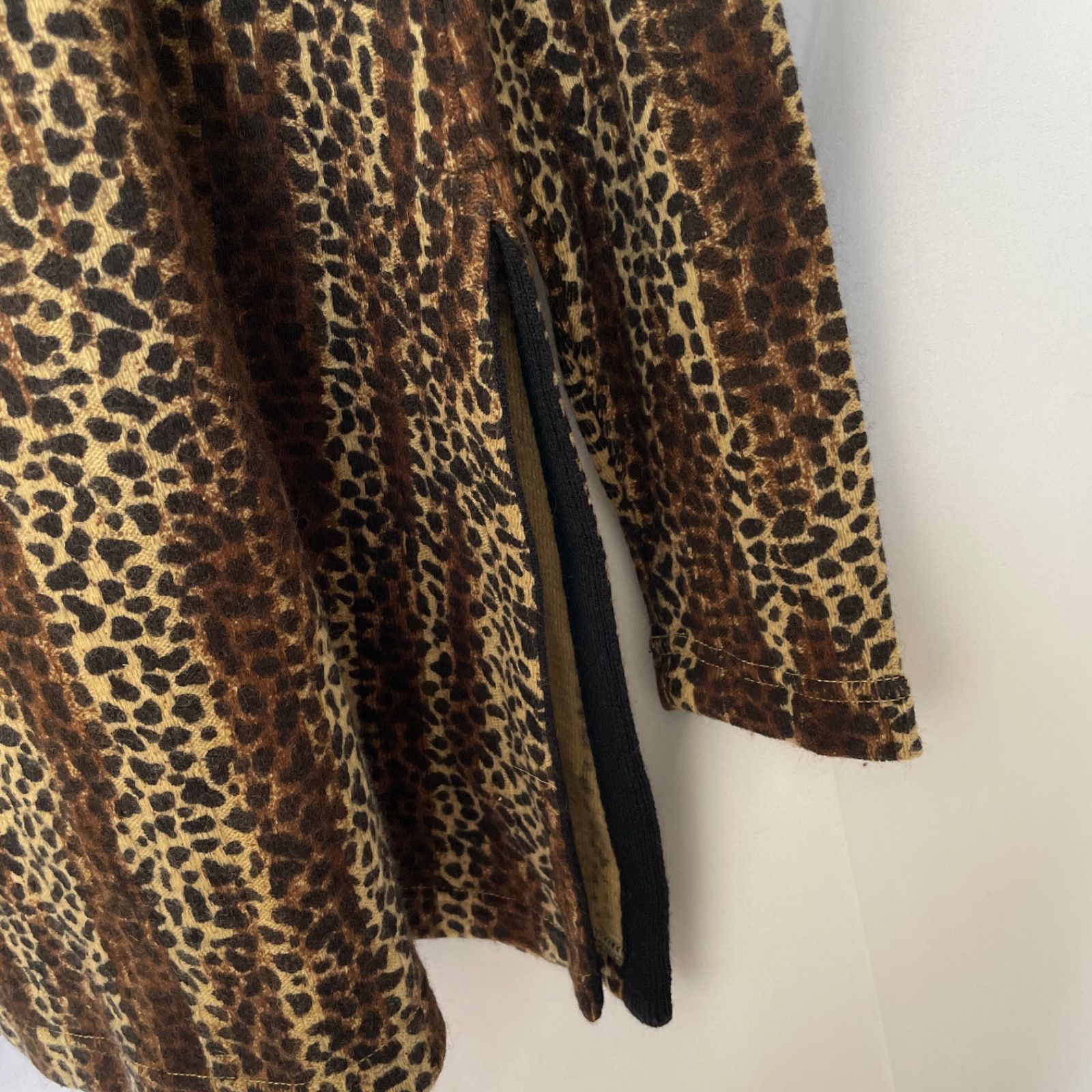 TR7 VALENTINO GARAVANI ヴァレンティノガラヴァーニ トレーナー