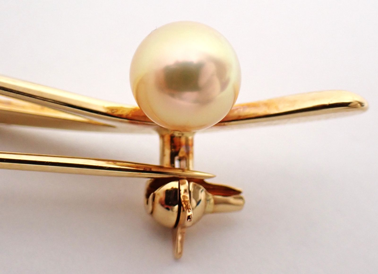 ミキモト パール ブローチ アコヤ真珠 K14YG ゴールド MIKIMOTO ミキモト K14YG アコヤ真珠 ブローチ 径約5.0-6.8mm — セルビー