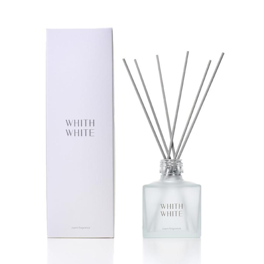 フィスホワイト ルームフレグランス 200ml 約2.5ヶ月分 リードディフューザー 芳香剤 リードディフューザースティック付き