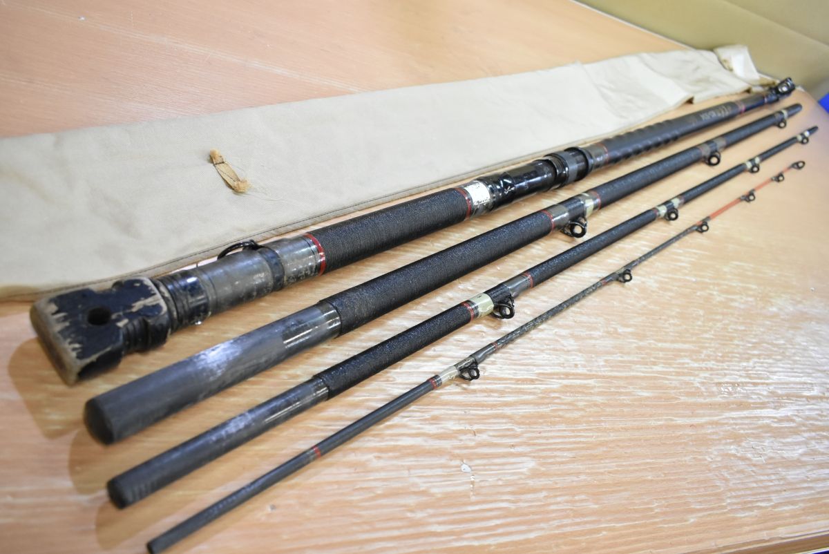 ダイワ 小笠原 11 80号 504 カーボウイスカー DAIWA CARBOWHISKER アラ カンパチ 底物 落とし込み 釣り 等に