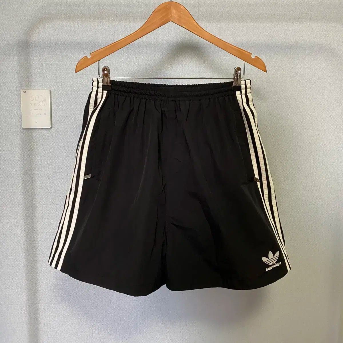 BALENCIAGA × adidas バレンシアガ アディダス バギーショーツ 48 BALENCIAGA(バレンシアガ) X adidas(アディダス
