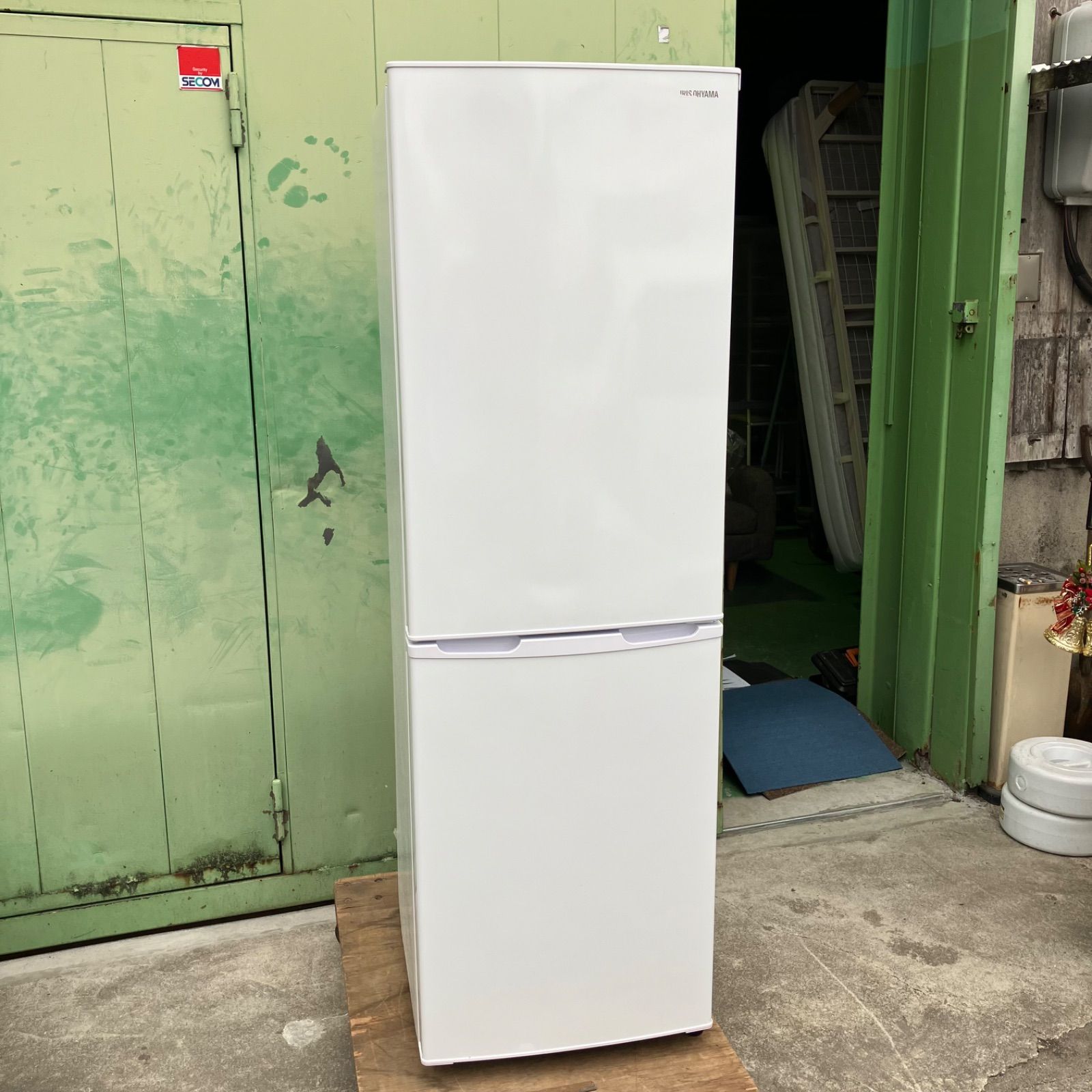 【名古屋市まで引き取り限定‼️】【2022年/美品】冷蔵庫 ホワイト 白 家電