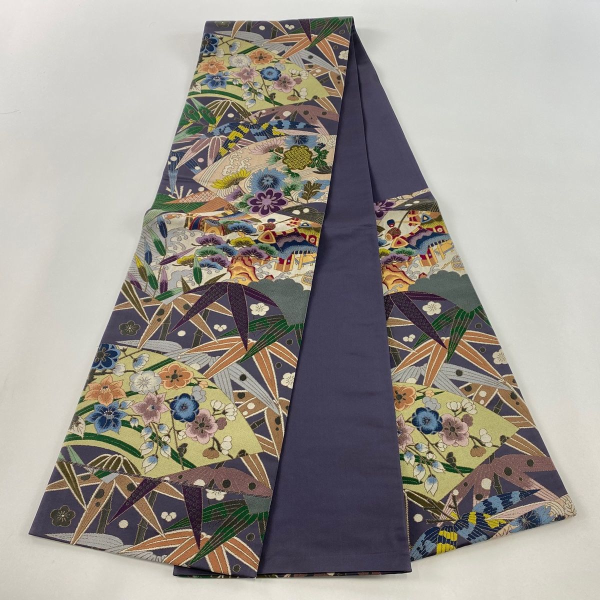 袋帯 美品 逸品 白綾苑大庭 落款 松竹梅 扇面 箔 刺繍 紫 六通 正絹 