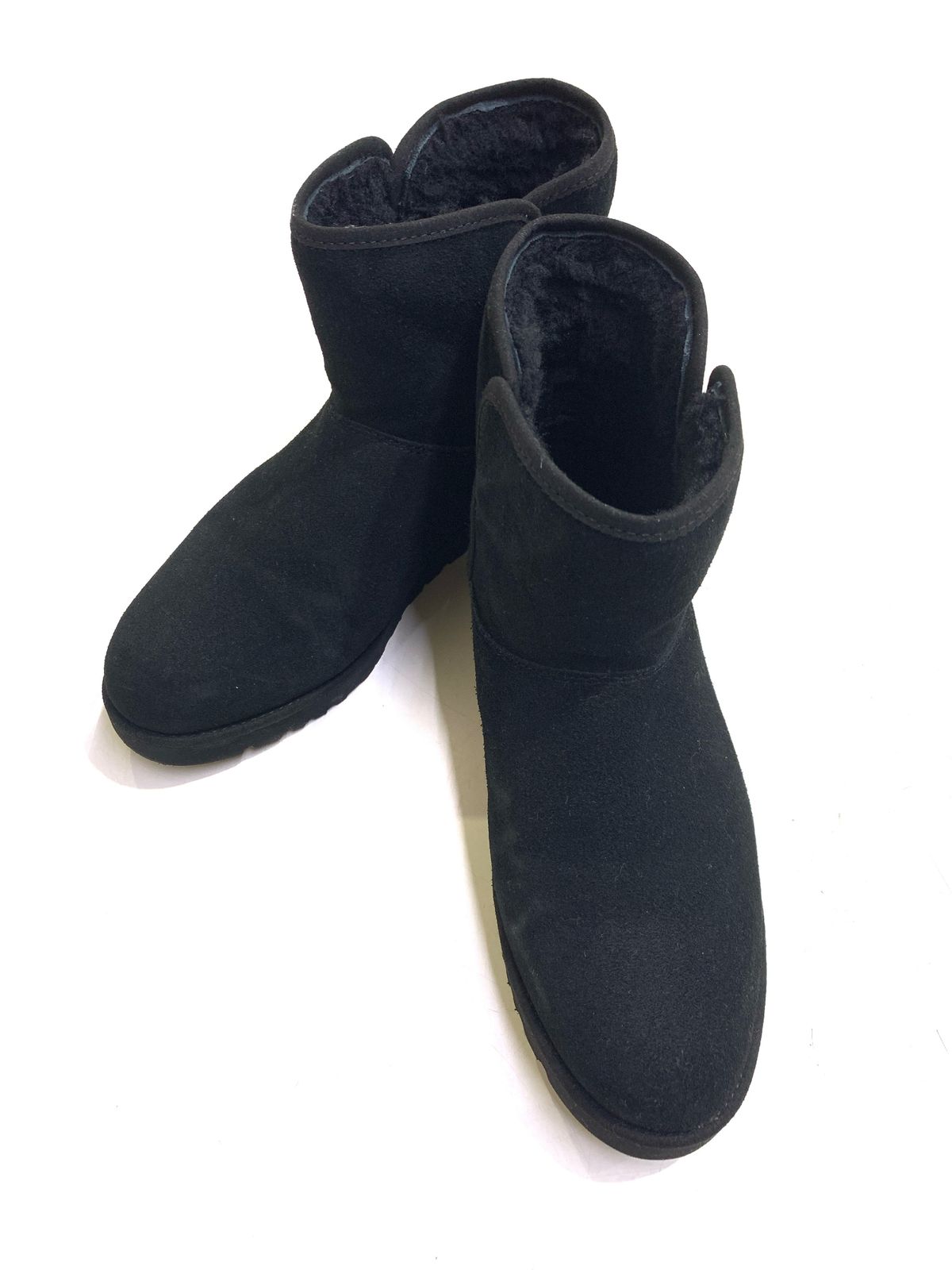 UGG Cory II ブラックムートンブーツ