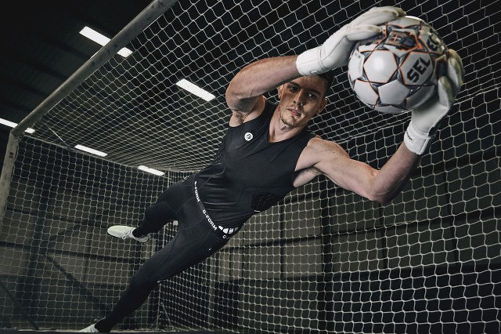 ジーフォーム G-FORM