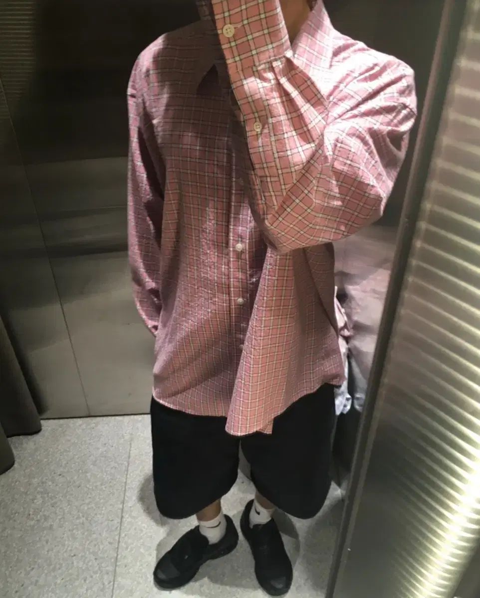 ZARA ザラ zara ピンクチェックシャツ L