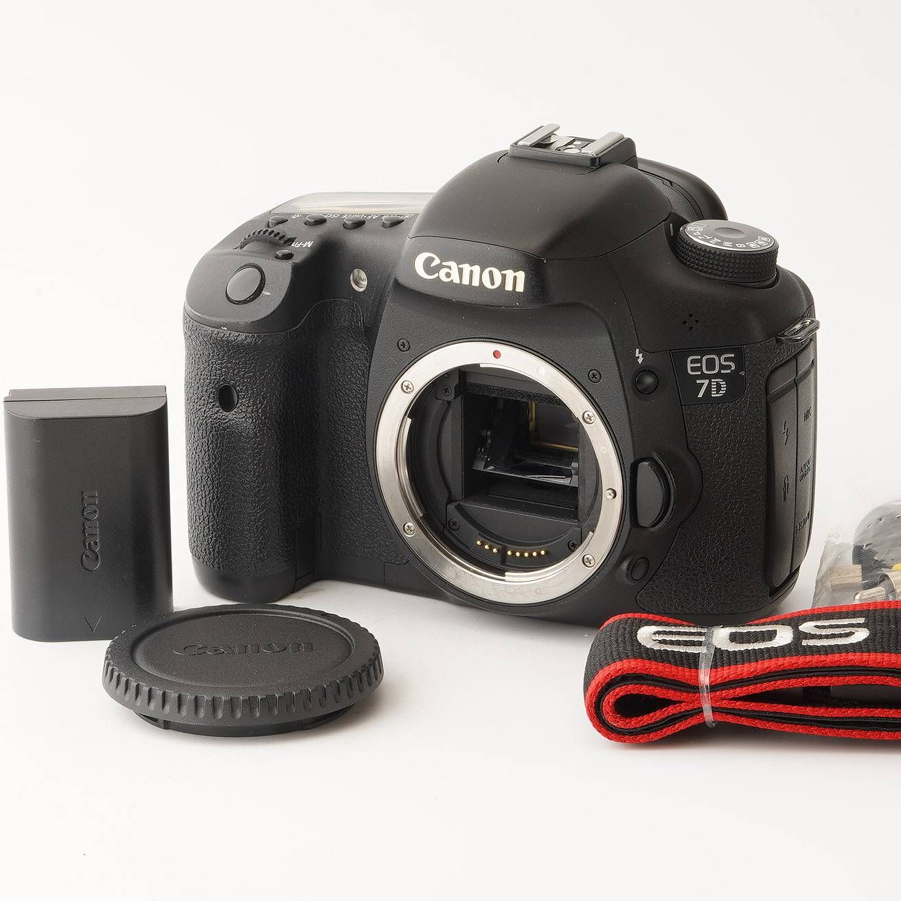 【極上美品】Canon EOS 7D ボディ キヤノン 一眼レフカメラ 動作◎ カメラ Canon EOS 7D ボディ