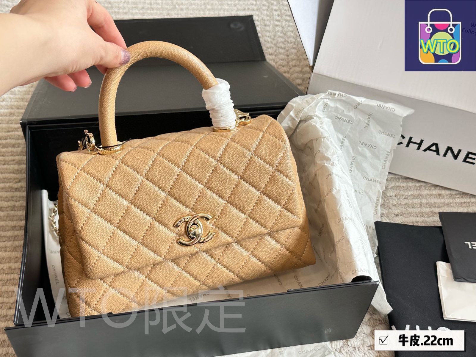 CHANEL トートバッグ  CCロゴ入り 大容量 エレガント トートバッグ CCロゴ シャネル バッグ コピー