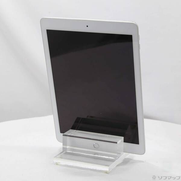 品〕 iPad 第6世代 購入 32GB シルバー MR6P2J／A auロック解除SIM