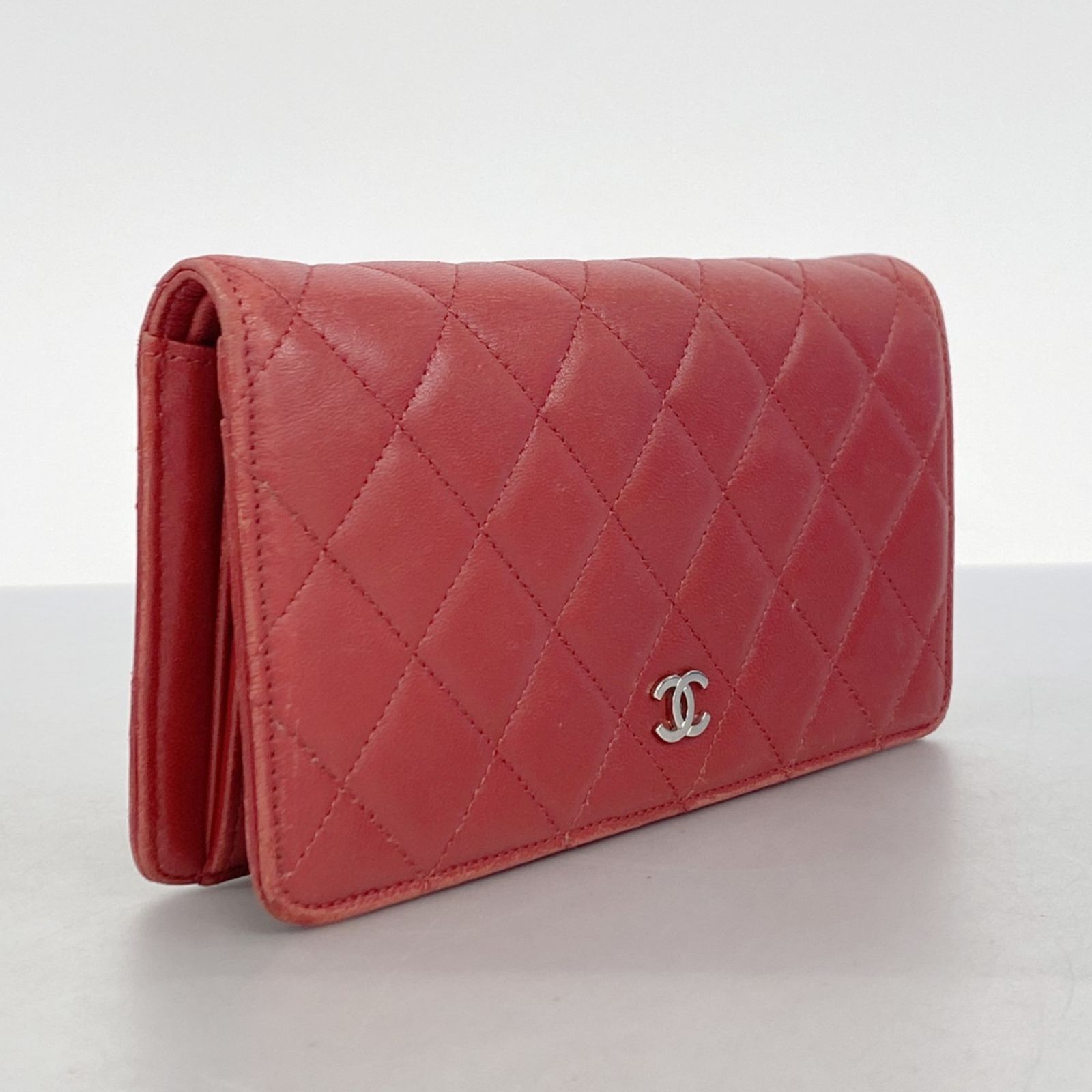 CHANEL シャネル 長財布　マトラッセ　オレンジレッド　ラムスキン♡ CHANEL シャネル 長財布 マトラッセ オレンジレッド ラムスキン