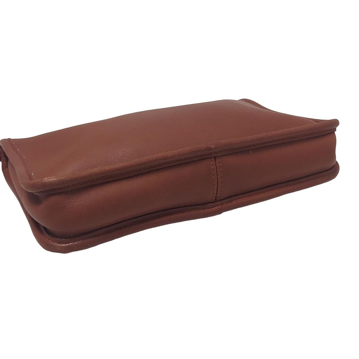 未使用　COACH　コーチ　ブラウン　セカンドバッグ　バッグ　シグネチャー □新品□未使用□ COACH コーチ CW169 レザー セカンドバッグ クラッチ