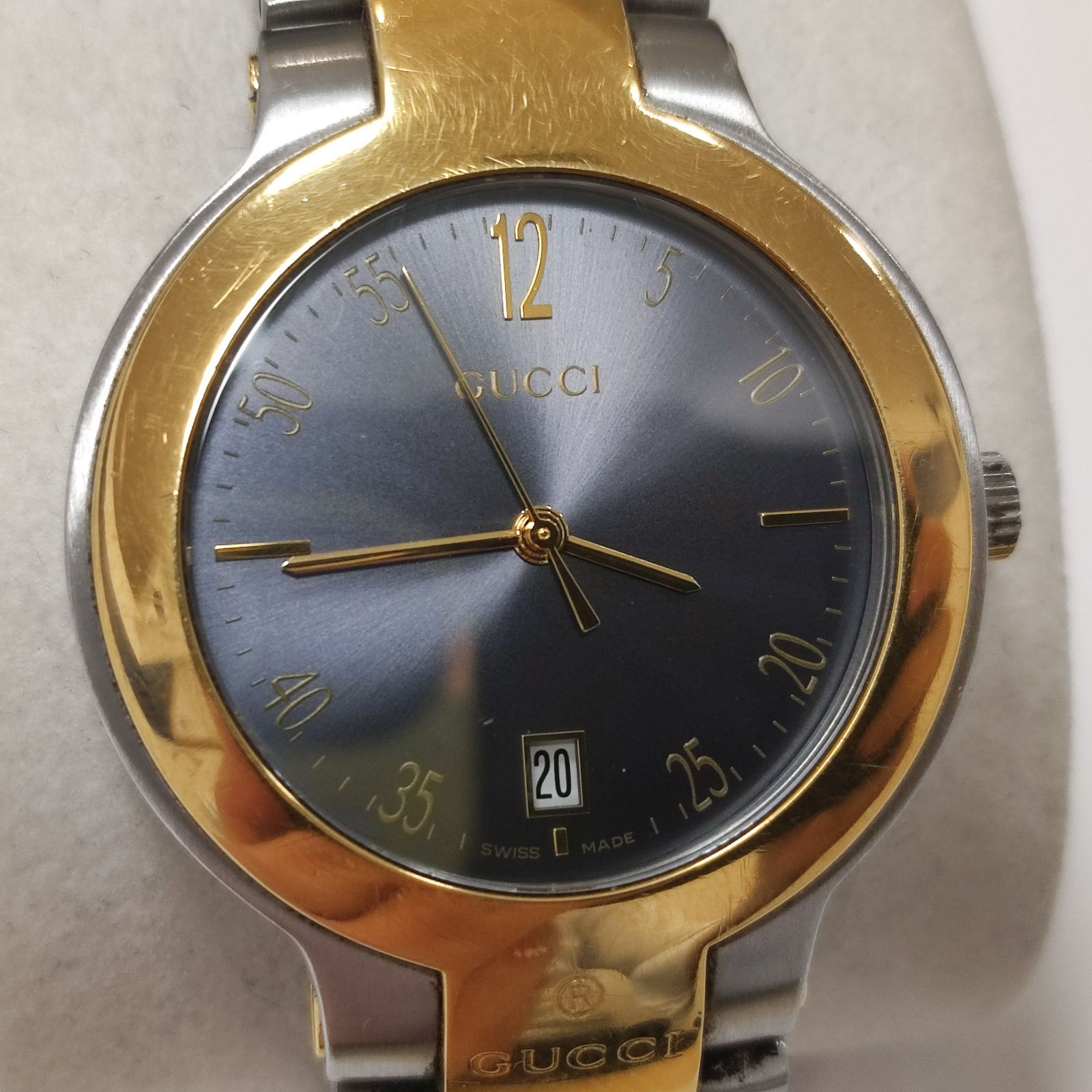 稼動品】GUCCI グッチ 8900M コンビ 黒文字盤 デイト ゴールド