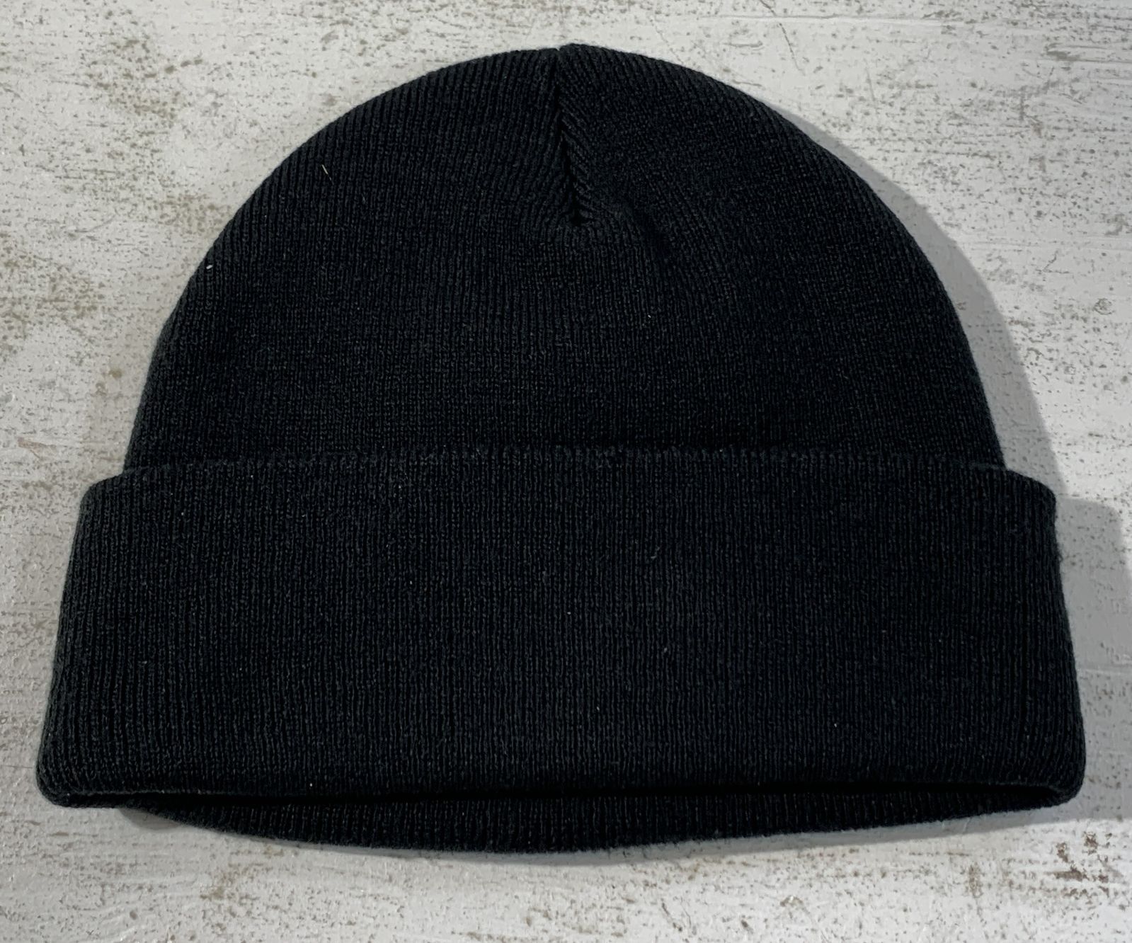 【アップル】VALLAD STUDIO BEANIE BLK/WHT 帽子 VALLAD STUDIO BEANIE CAP BLK/WHT Studio Beanie | On Canada