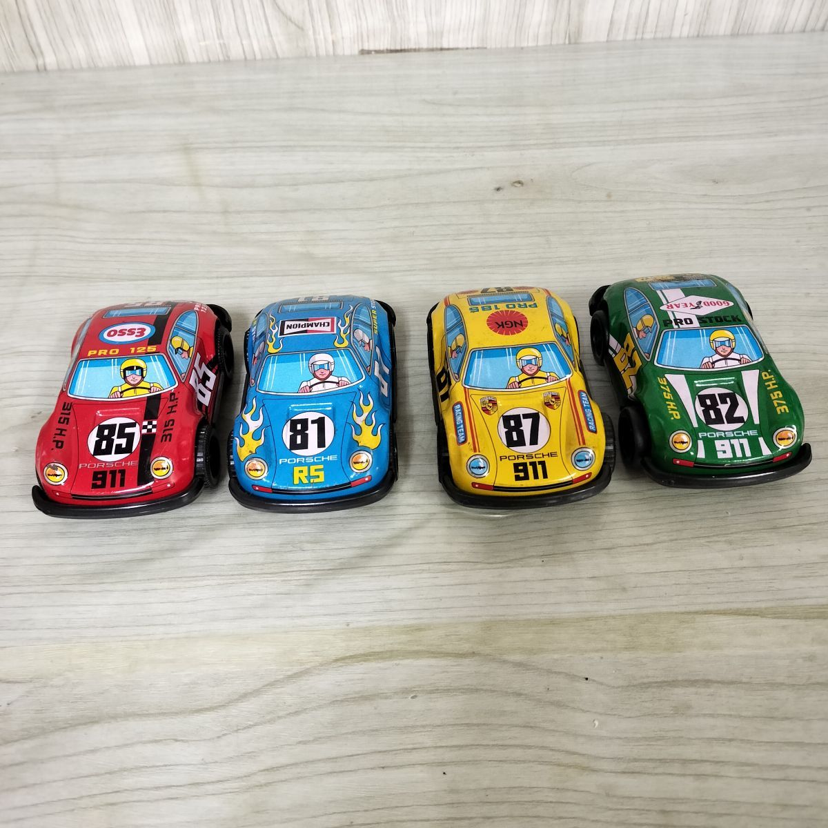 ☆昭和−当時物(希少)☆：ポルシェ カレラ − ブリキミニカー (TAIYO製) ☆1973年タイヨー/TOMY ポルシェ911カレラRS ～ ブリキ自動車