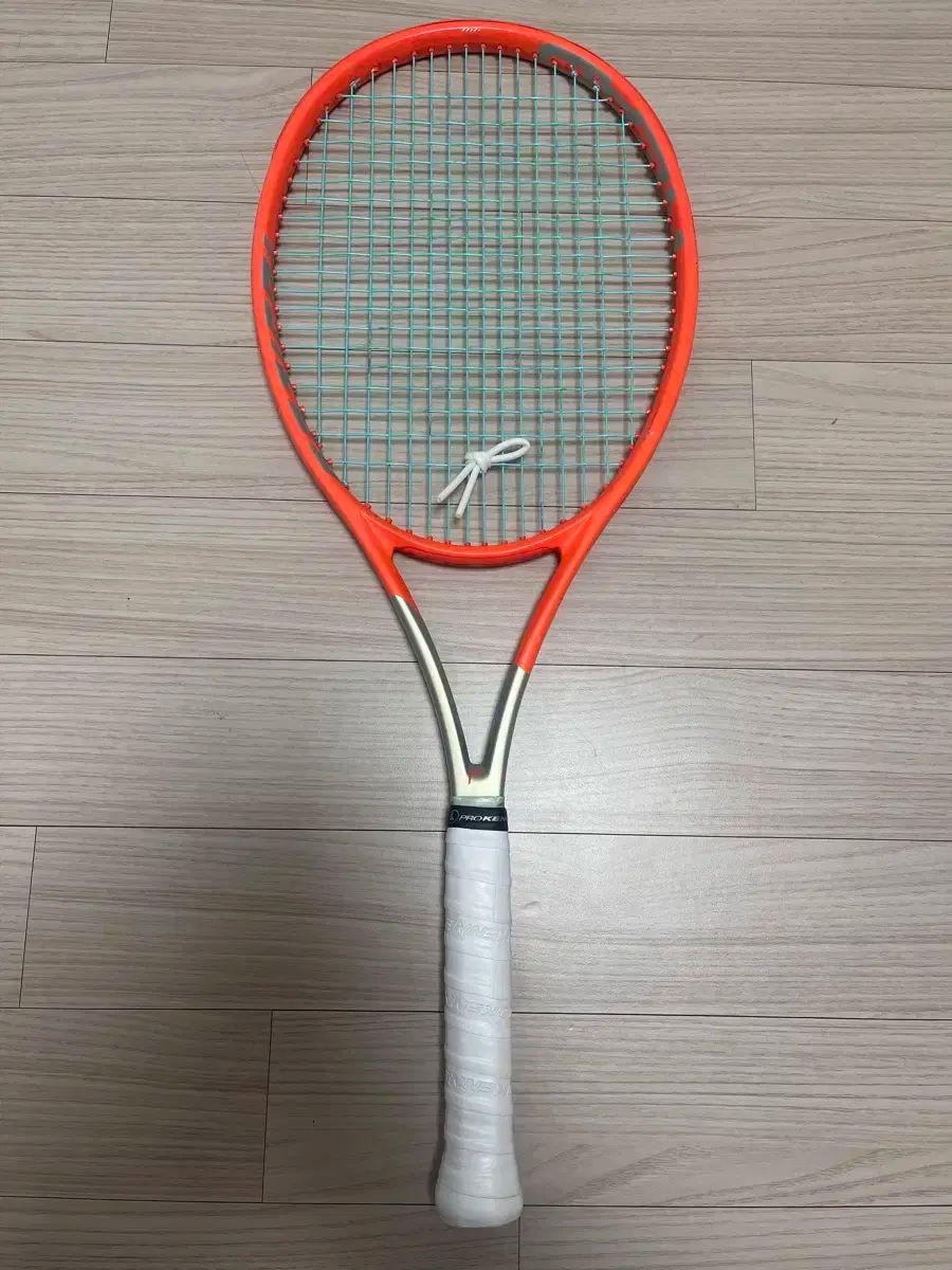 ヘッド グラフェン 360 ＋ ラジカル MP テニスラケット 販売