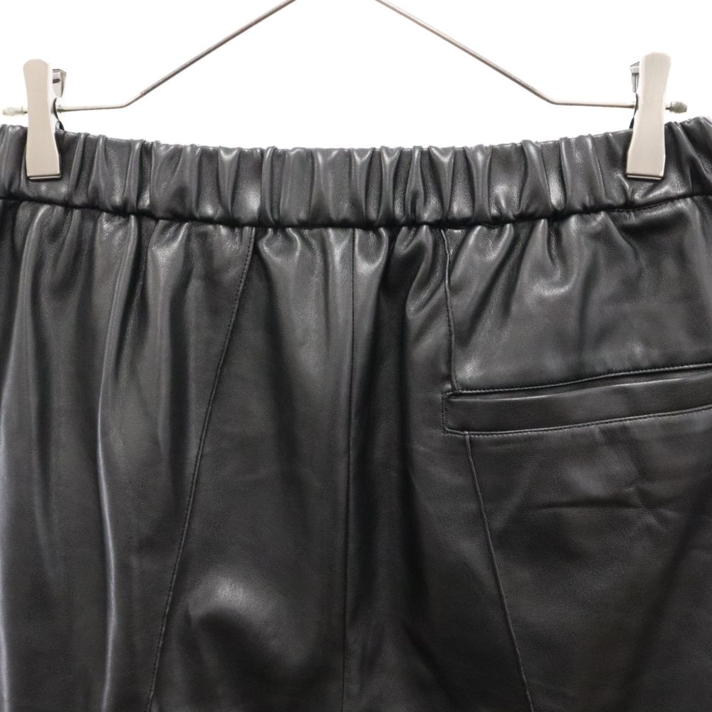 TOGA VIRILIS (トーガ ビリリース) Faux Leather Pant フェイクレザーパンツ ブラック TV22-FF332 - メルカリ