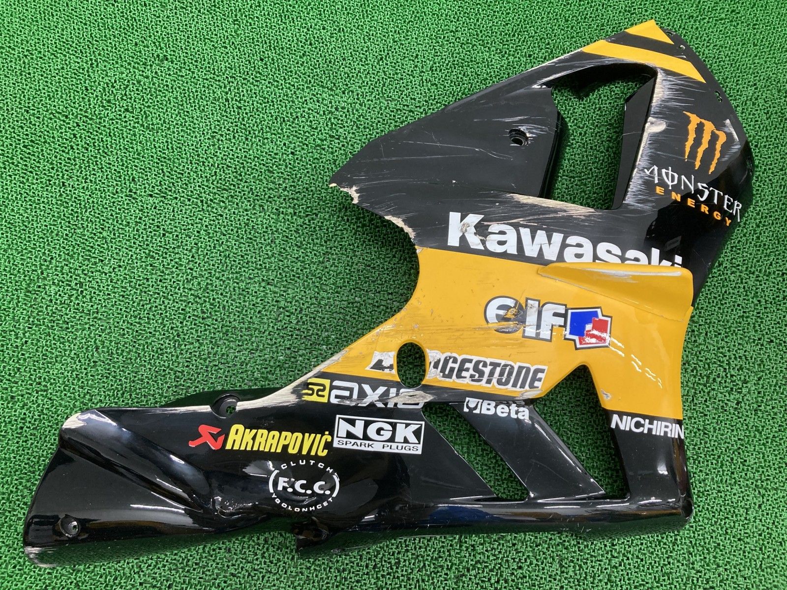 ZXMT製ZX-12R サイドカウル 右 社外 ZX1200A アンダーカウル ノーマル