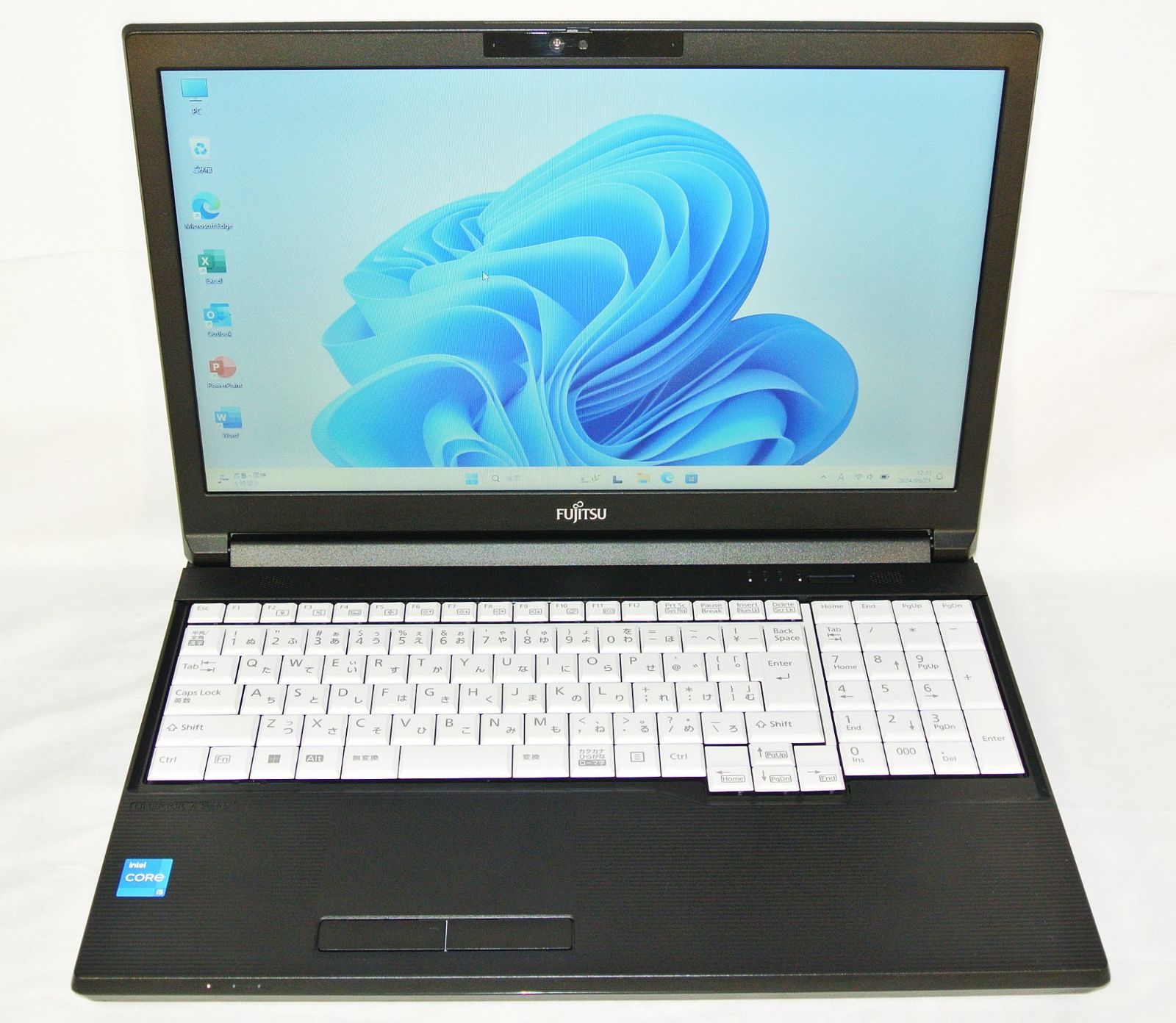 中古再生優良品/LIFEBOOK A5513/MX FMVA0B031P Core i5 1235U 中古再生優良品/LIFEBOOK A5513/MX FMVA0B031P Core i5 1235U