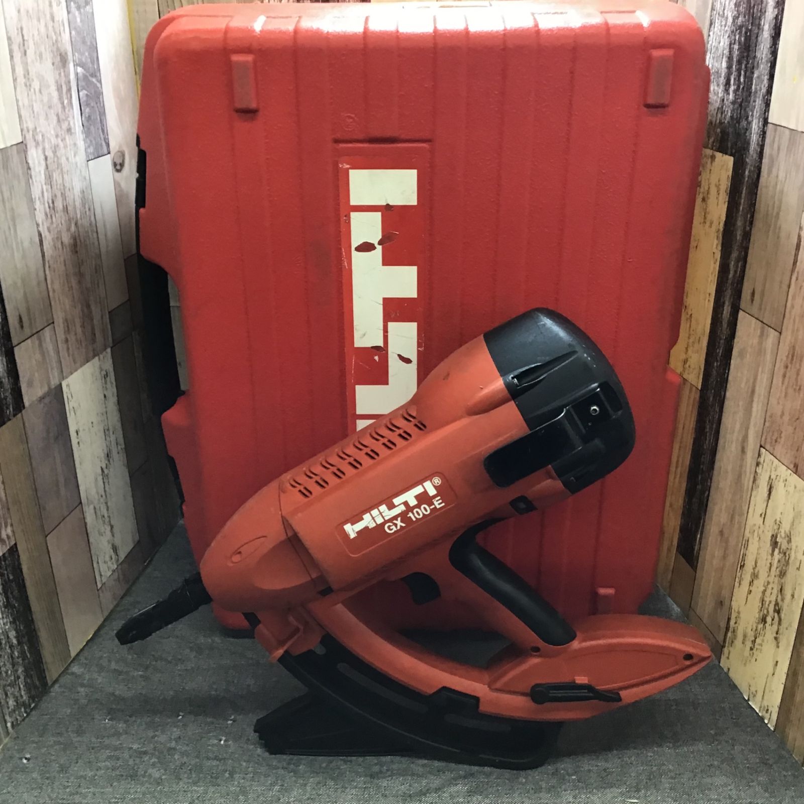 ○ヒルティ(HILTI) ガスカート式釘打機 GX100-E【八潮店】 - メルカリ