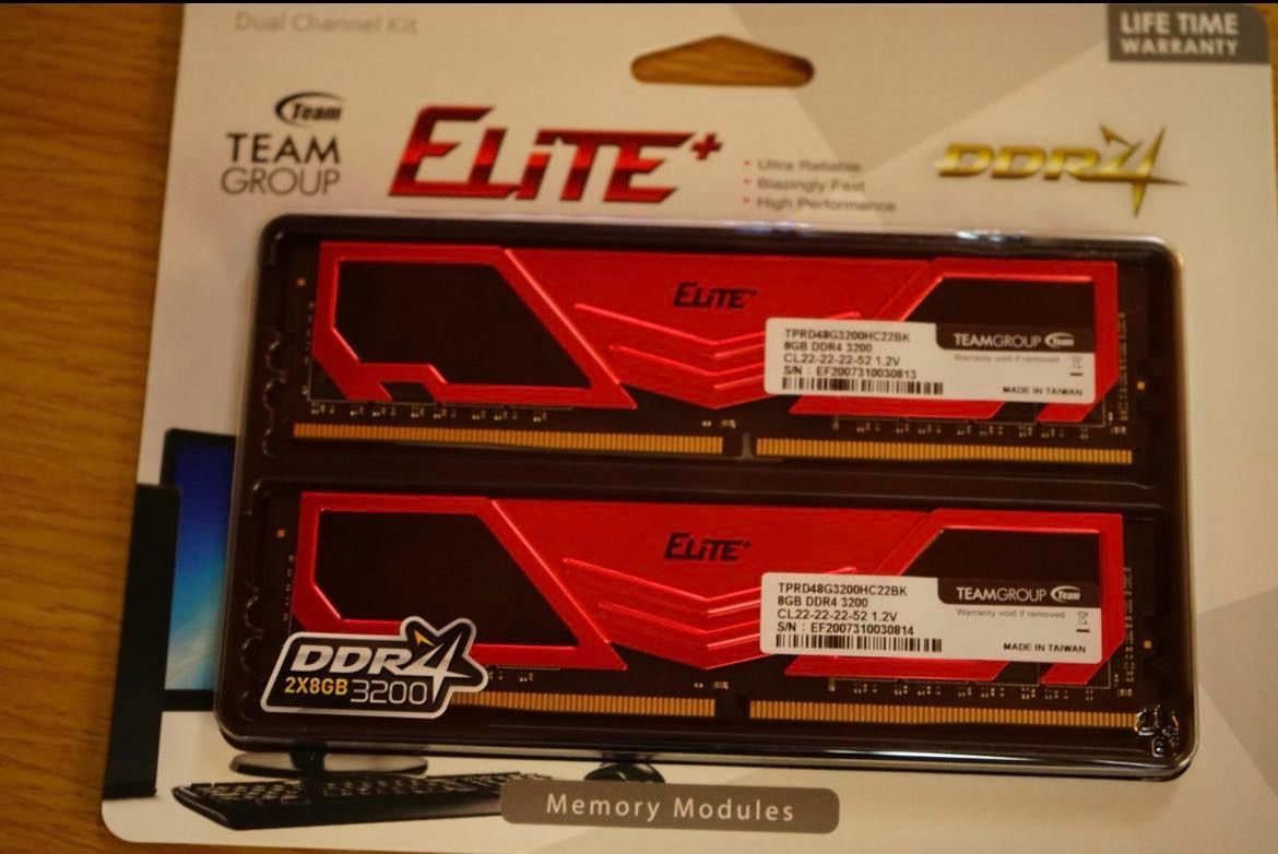 DDR4 3200Mhz PC4-25600 16GBx2枚