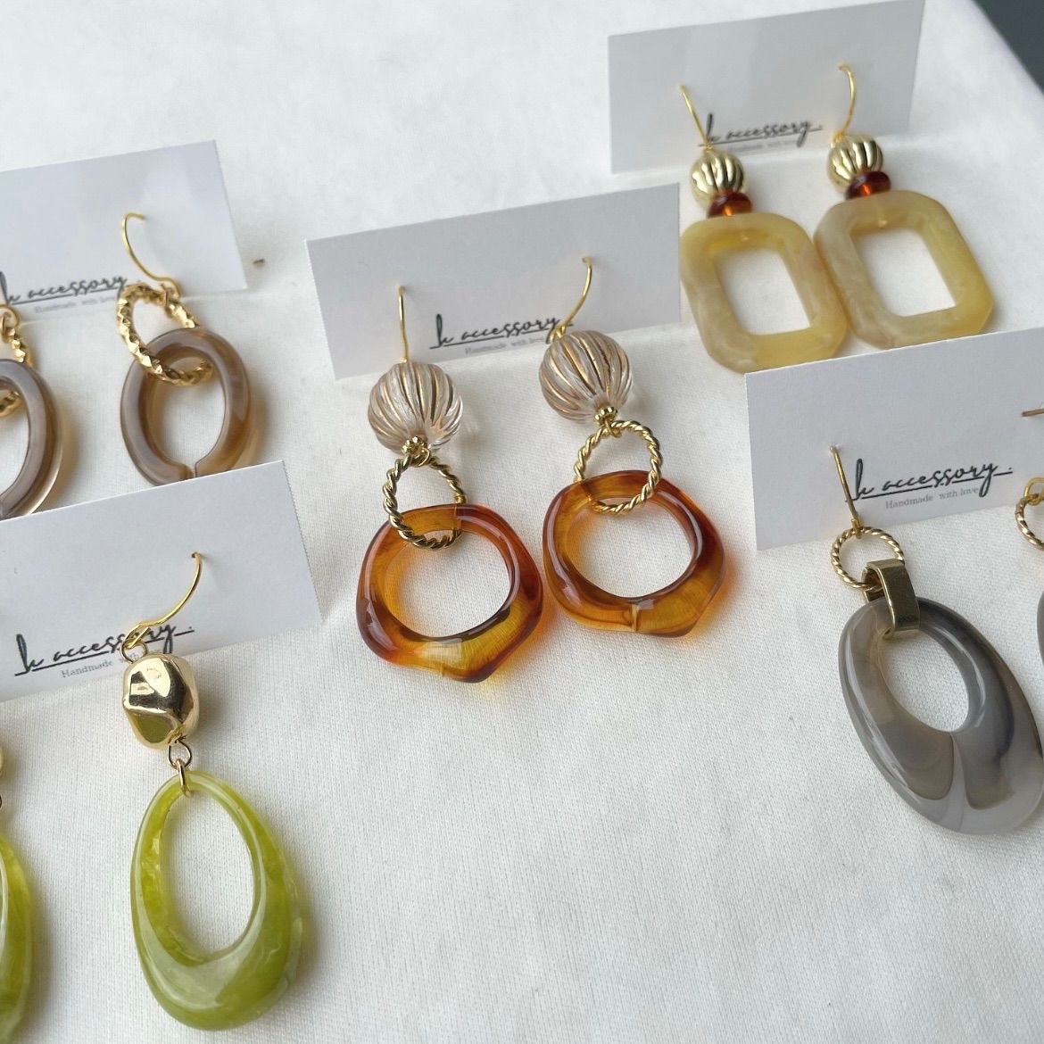 大ぶりピアス まとめ売り べっ甲 アクリルパーツ - メルカリ
