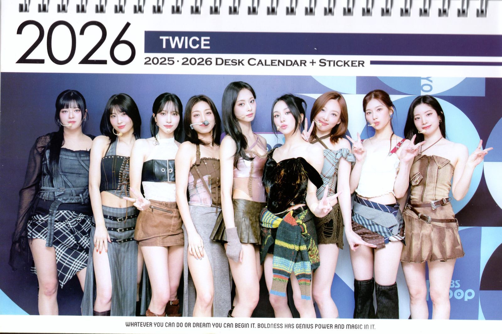 TWICE K-POP グッズ 卓上 カレンダー (写真集 カレンダー) 2025~2026年 (2年分) + ステッカーシール [12点セット] -  メルカリ