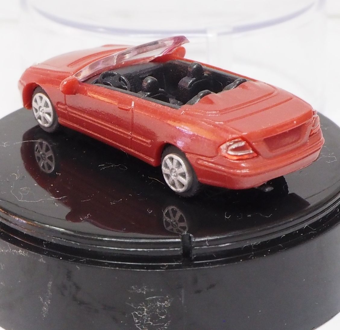 ジョージア【Mercedes-Benzメルセデス ベンツCLK Class赤レッド】1/100プラ製おまけミニカー【中古・カプセル付】送料込 -  メルカリ