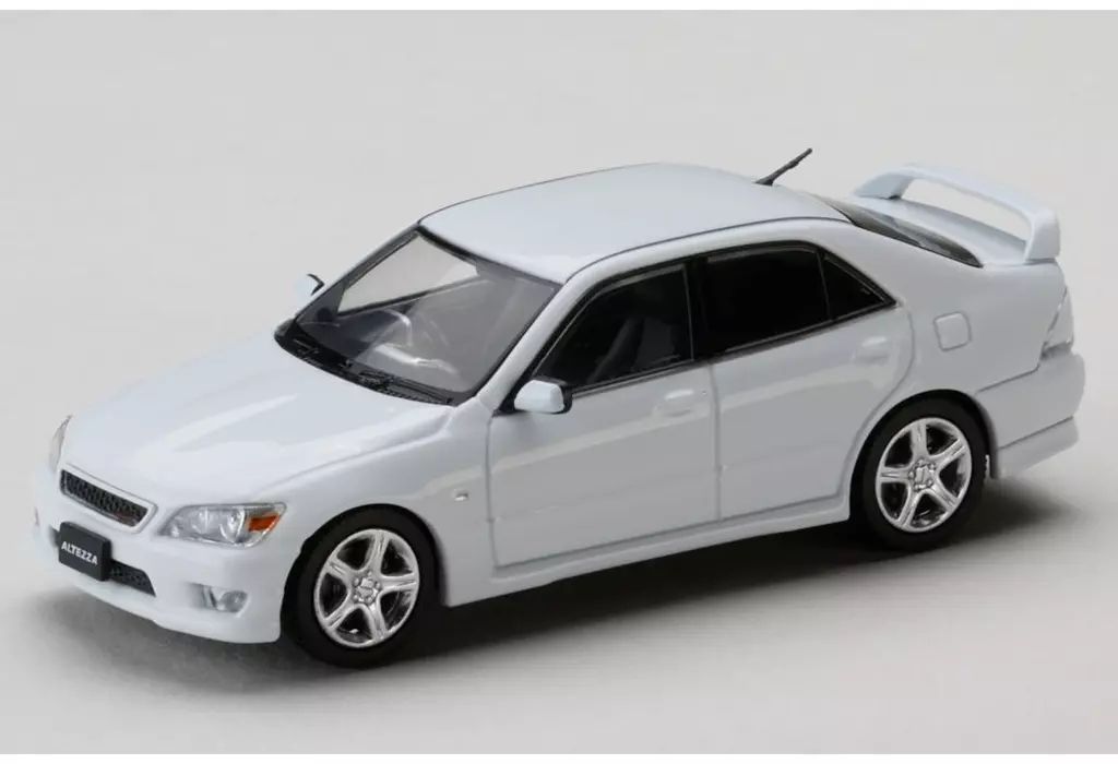 ♡激レア♡ EPOCH TOYOTA ALTEZZA ミニカー Tomica Limited Vintage Neo LV-N232d Toyota Altezza RS200 Z