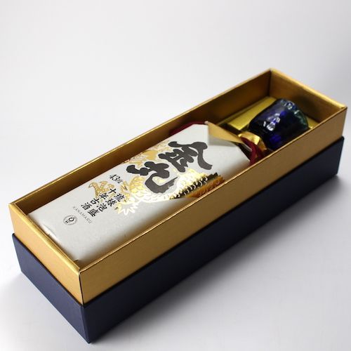泡盛30年古酒金丸 （泡盛 金丸10年43度（おちょこ付） – 珠玉の逸品）