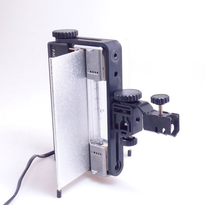 Lowel V-light