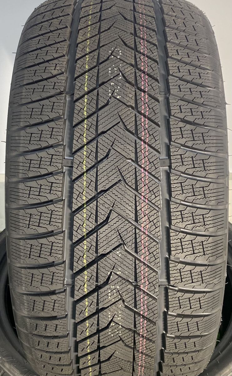 フロント 245/40R20 リア 275/35R20 ARIVO ARW5 新品