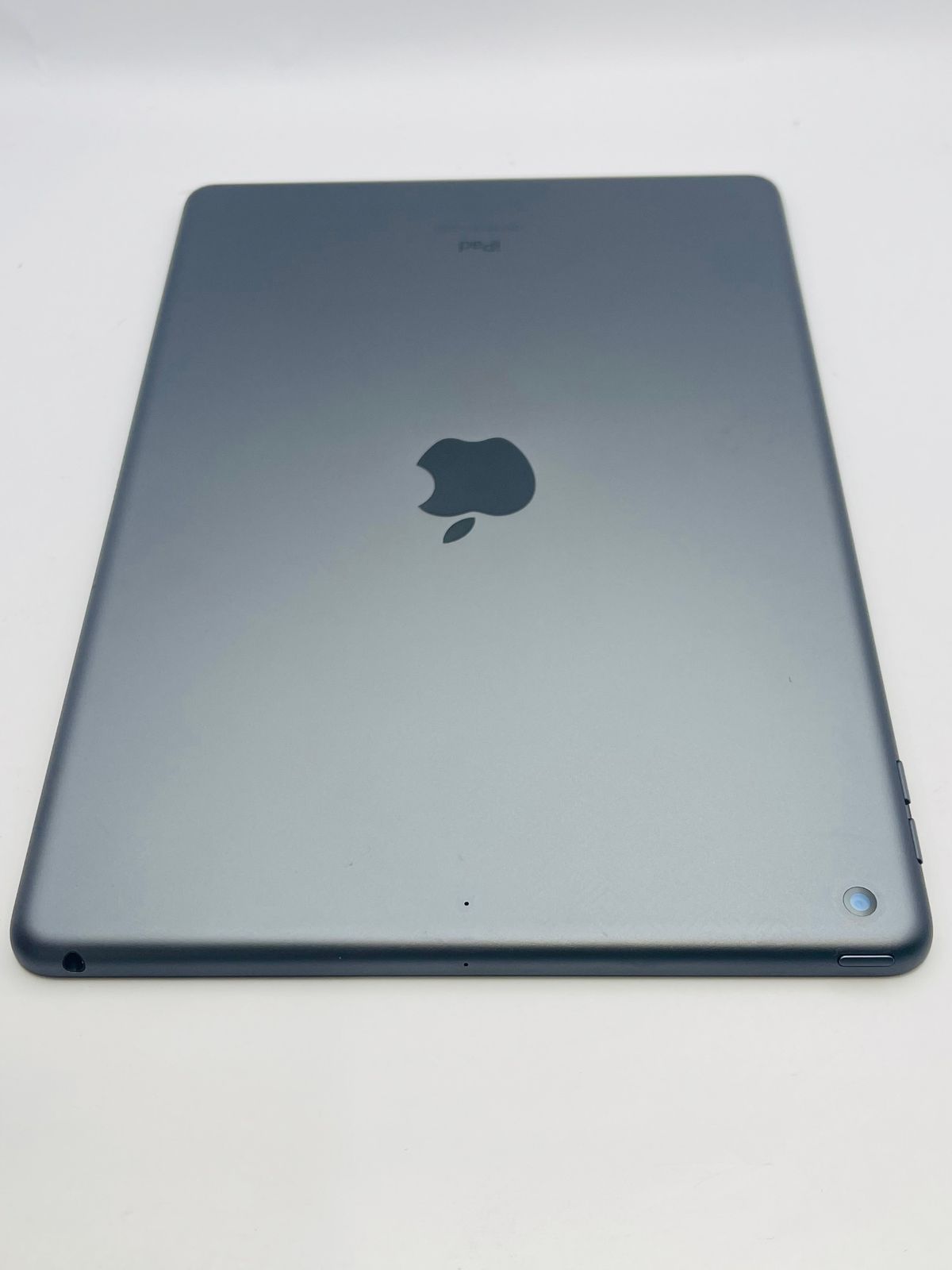 iPad 第7世代 Wi-Fi 32GB スペースグレイ MW742J/A A2197 カバー付き