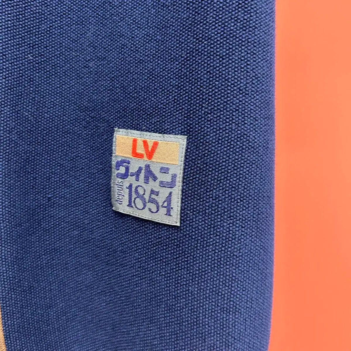 LOUIS VUITTON STAPLES EDITION 長袖　紺色 ルイヴィトン LOUIS VUITTON 21SS STAPLES EDITION ステープルズ