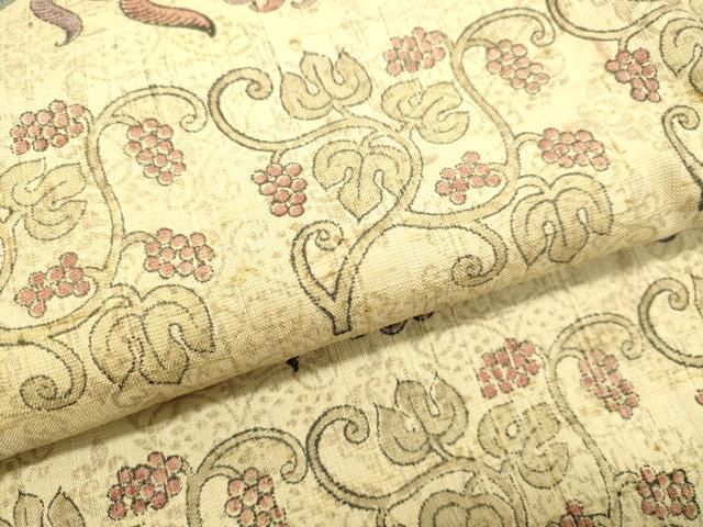 平和屋着物●訪問着　紬地　洋花葡萄唐草文　正絹　逸品　DAAR4366tw 平和屋着物○訪問着 紬地 洋花葡萄唐草文 正絹 逸品 DAAR4366tw - メルカリ