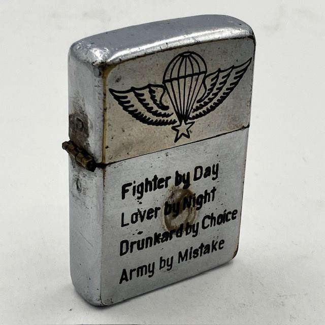ZIPPO ベトナム 1959年 アメリカ陸軍上級空挺徽章 ベトナムジッポー