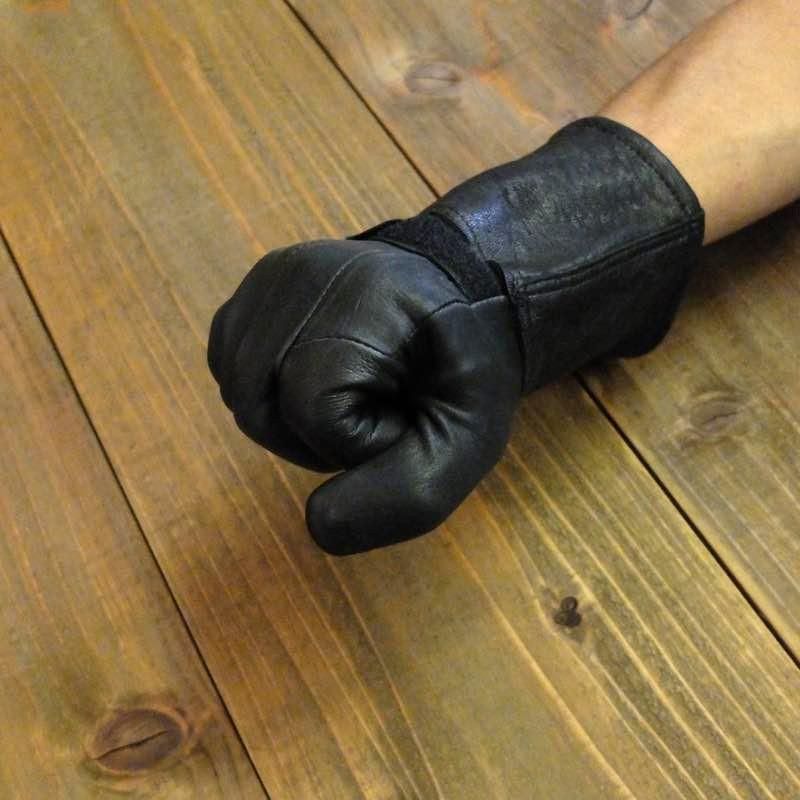 ガントレットグローブ 冬向き