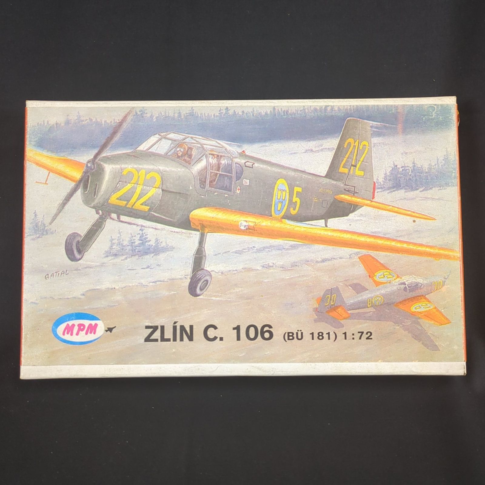 輸入キット ヴィンテージ品 MPM 1|72 ZLIN C.106 BU 181 ズリン C.106