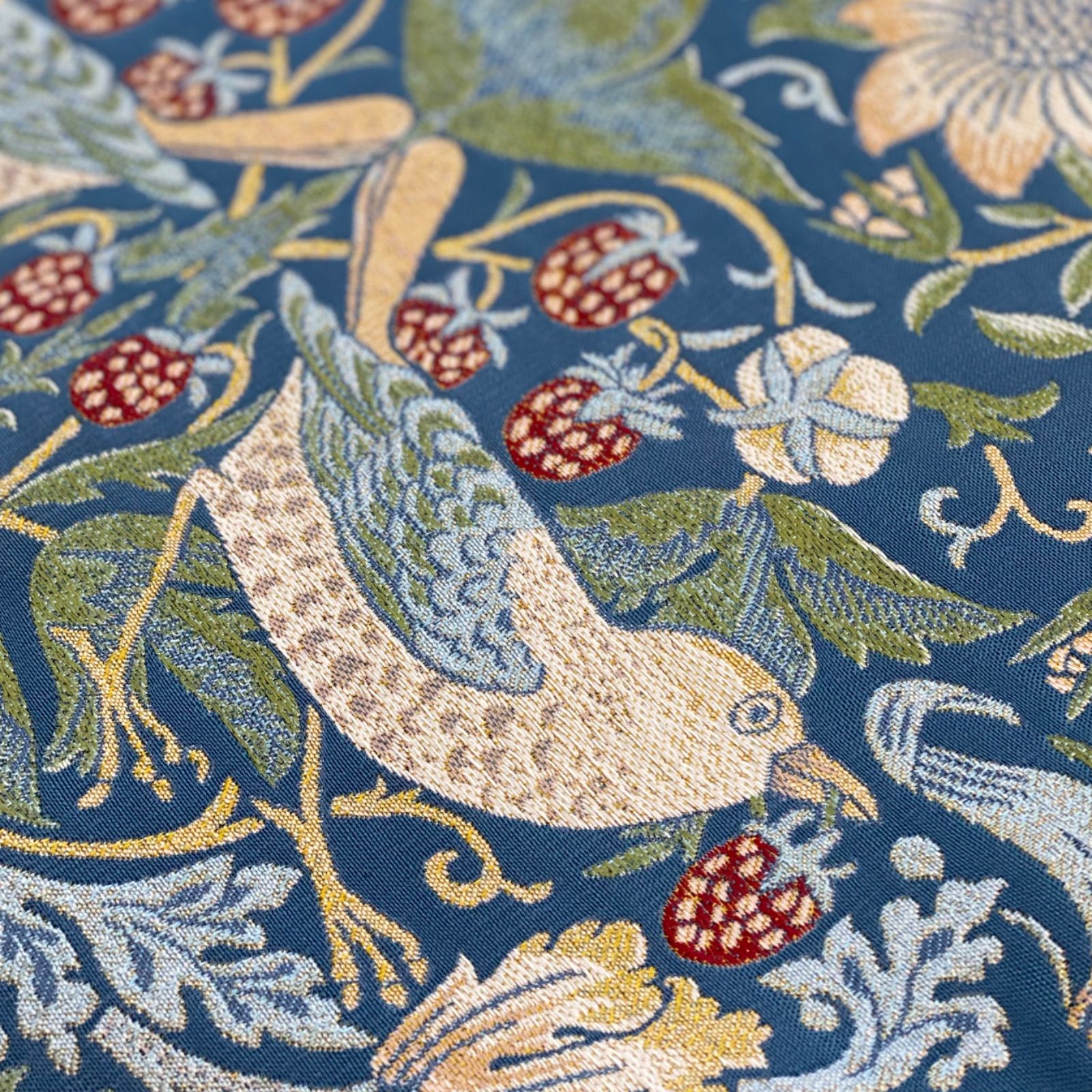 いちご泥棒 クッションカバー ウィリアム モリス 川島織物 ブルー