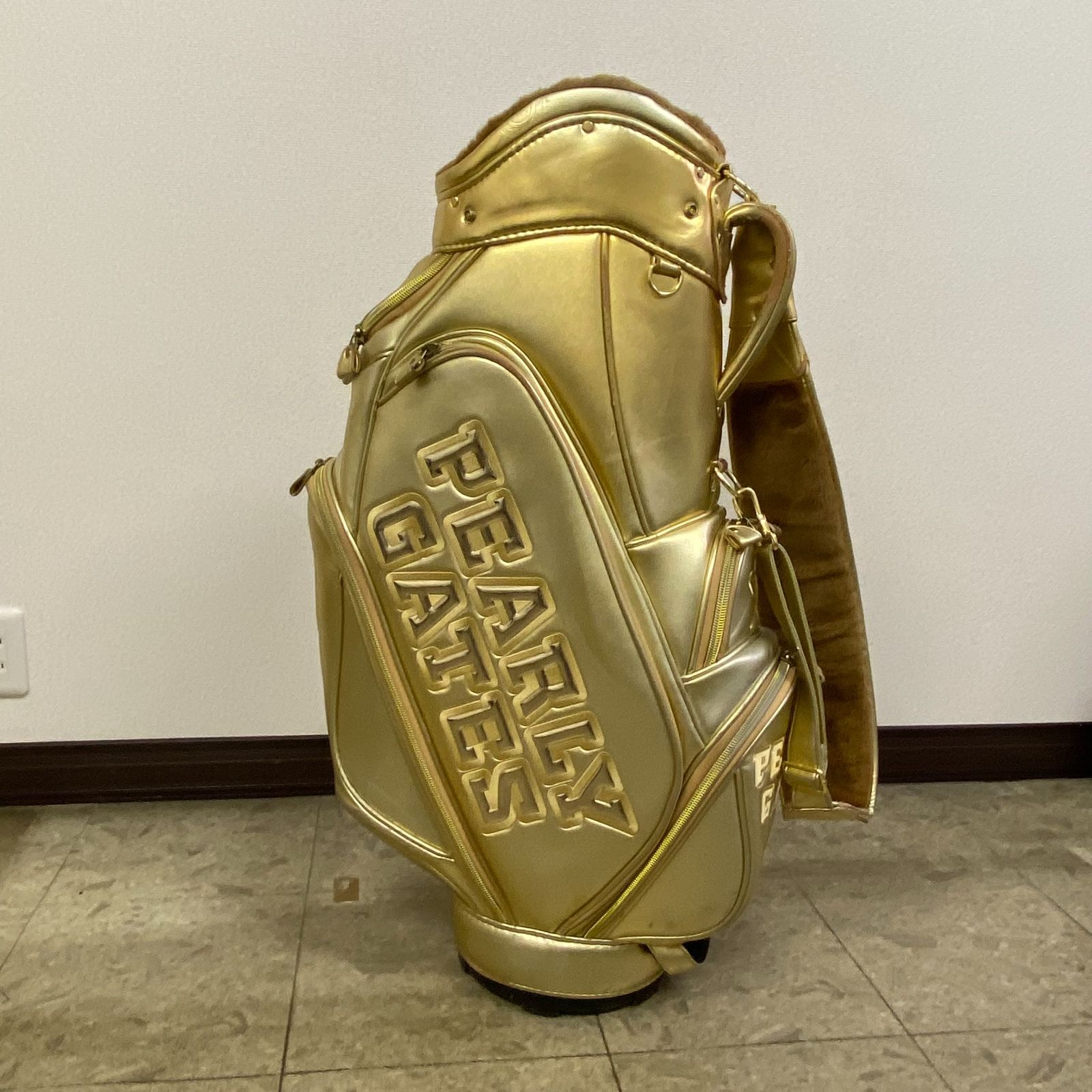 PEARLY 購入 GATES（パーリーゲイツ） キャディバッグ ゴールドカラー