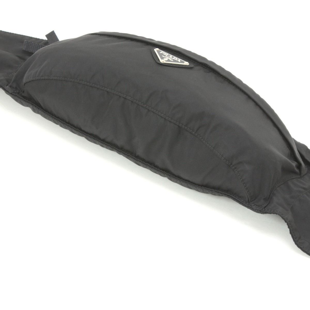 プラダ ボディーバッグ