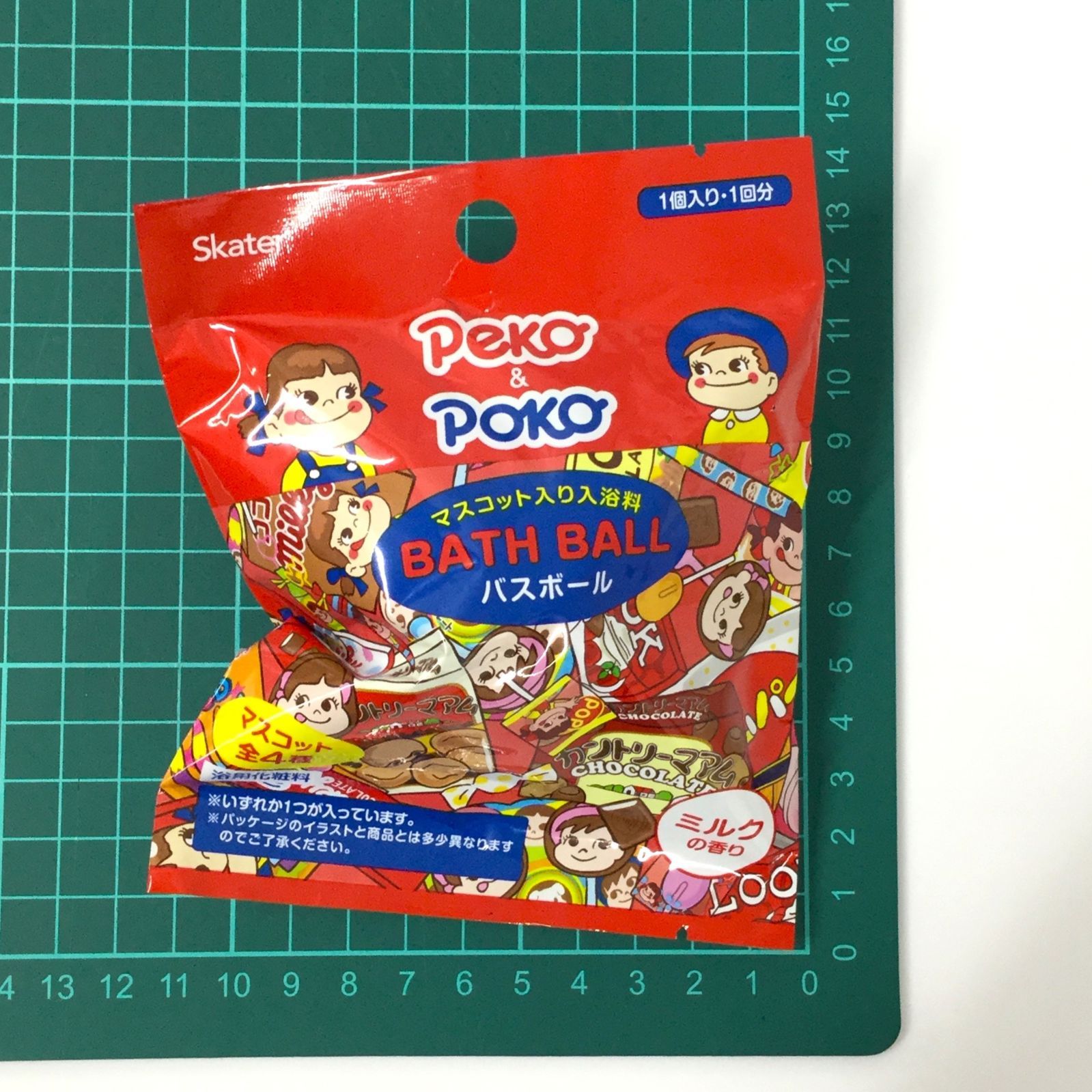 l013【まとめ売り】ペコちゃん ポコちゃん バスボール 6個セット 不二家 サンリオ 入浴料 スケーター バスボム ミルクの香り マスコット入り キャラクター キッズ 女の子 男の子 お風呂 楽しい 可愛い 癒し 懐かしい 平成レトロ 昭和レトロ ギフト