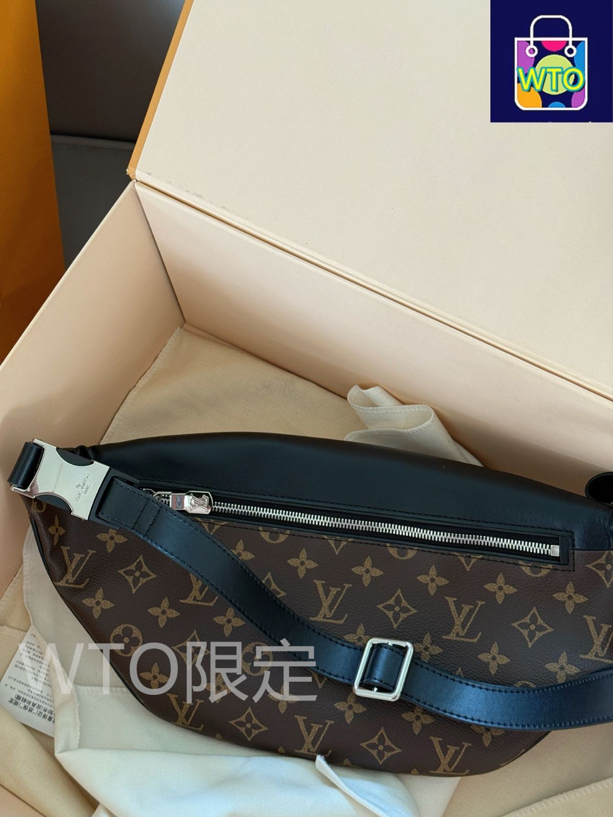 お値下げしました！used LOUIS VUITTONポーチ 今日特価】Louis Vuitton ルイヴィトン ポーチ/チェストバッグ