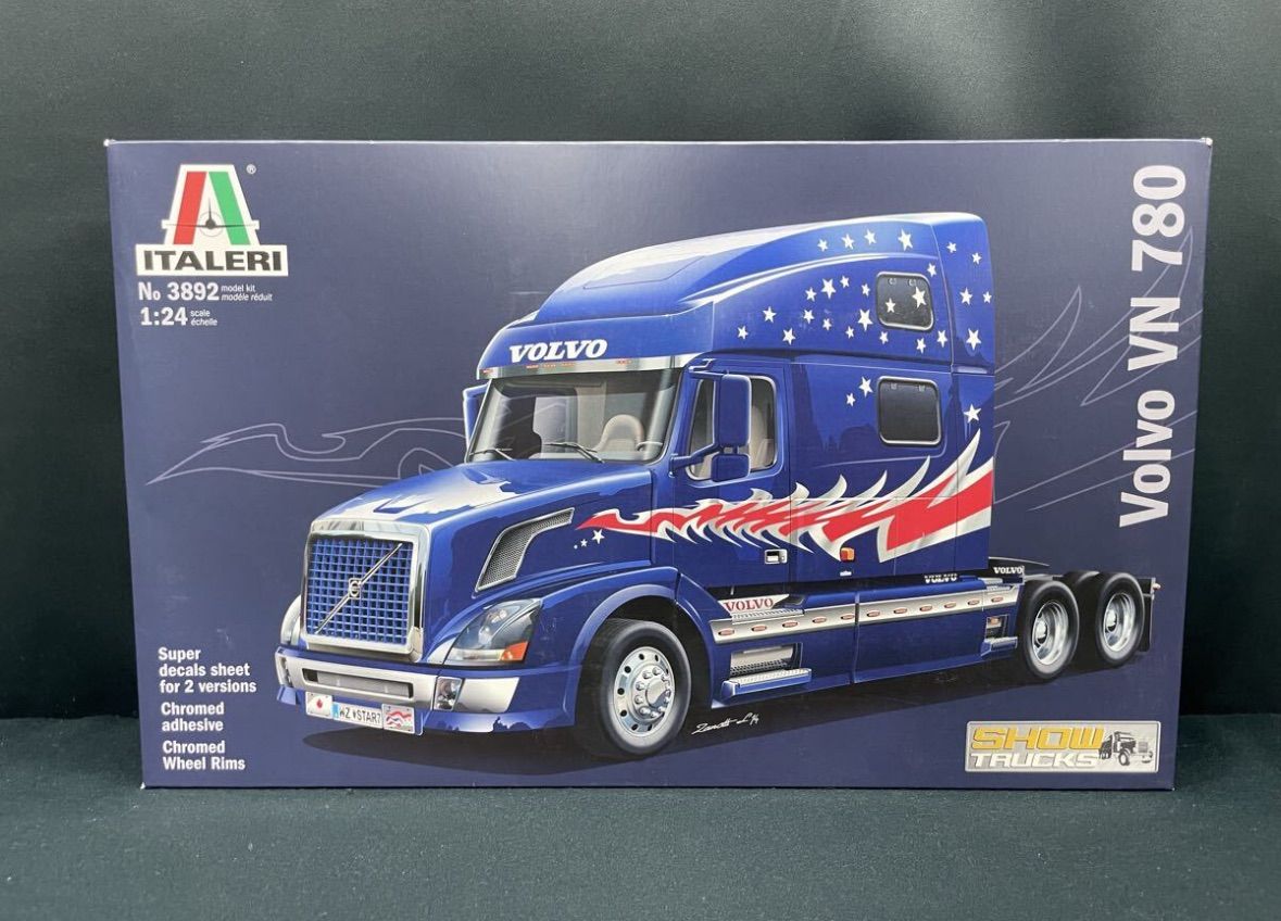 IT3892 1/24 ボルボ VN 780 トラクターヘッド プラモデル