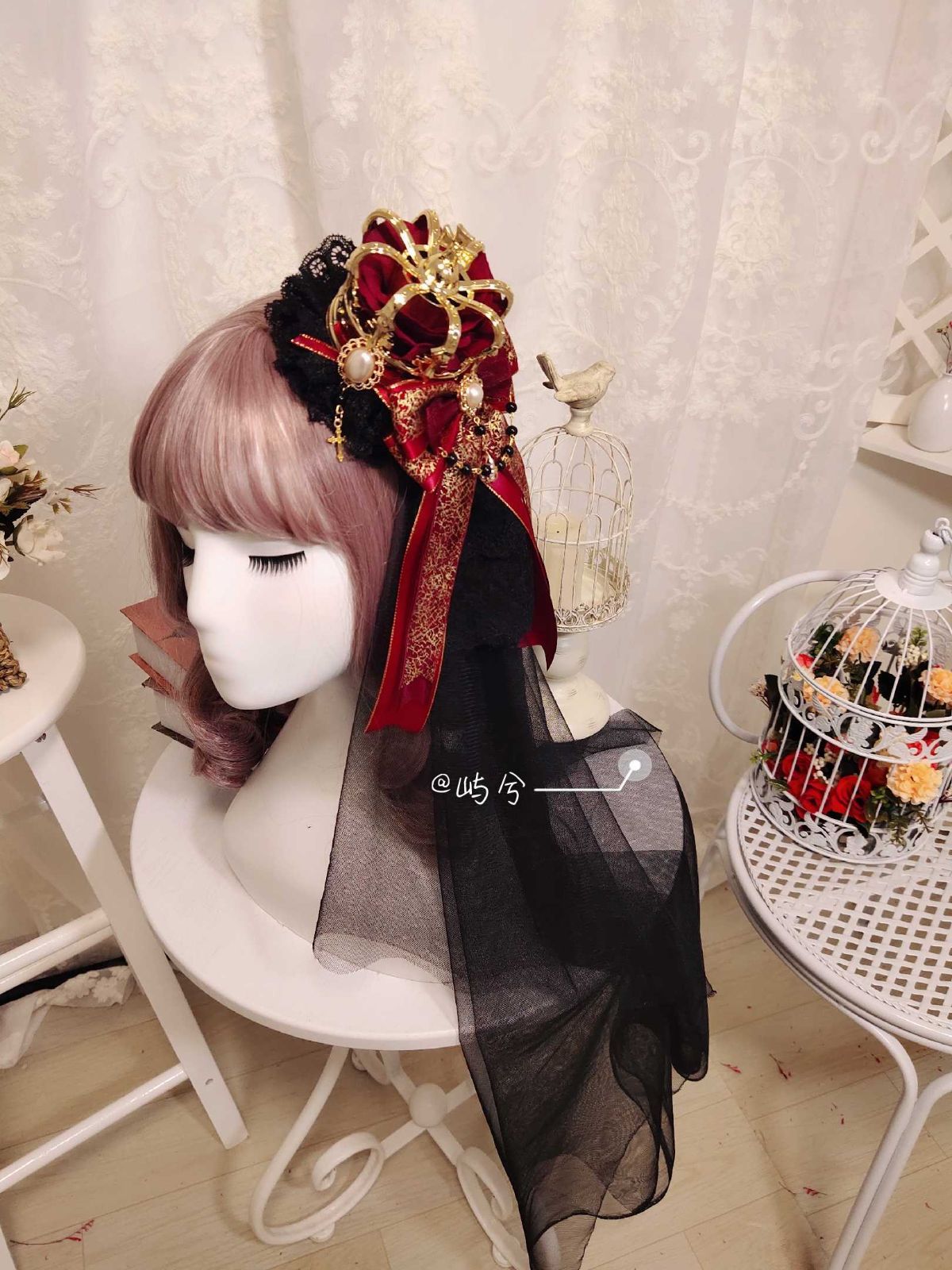 新品未使用 オリジナルデザイン ロリータ風 ヘアアクセサリー 王冠付き