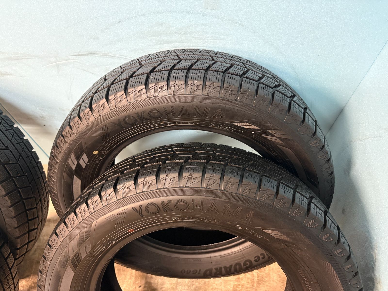 スタッドレス YOKOHAMA