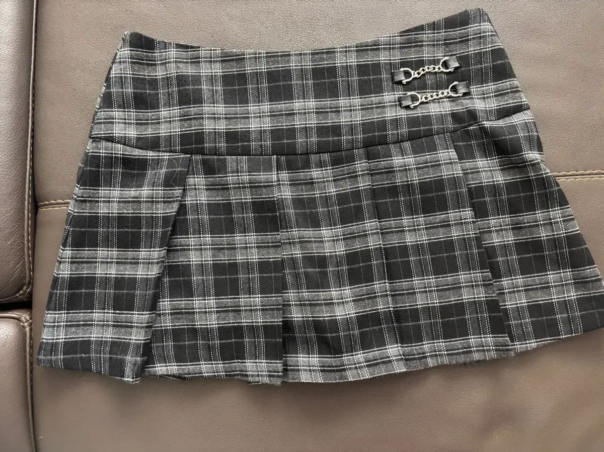 mnem ムネム チェーン プリーツ スカート チェック