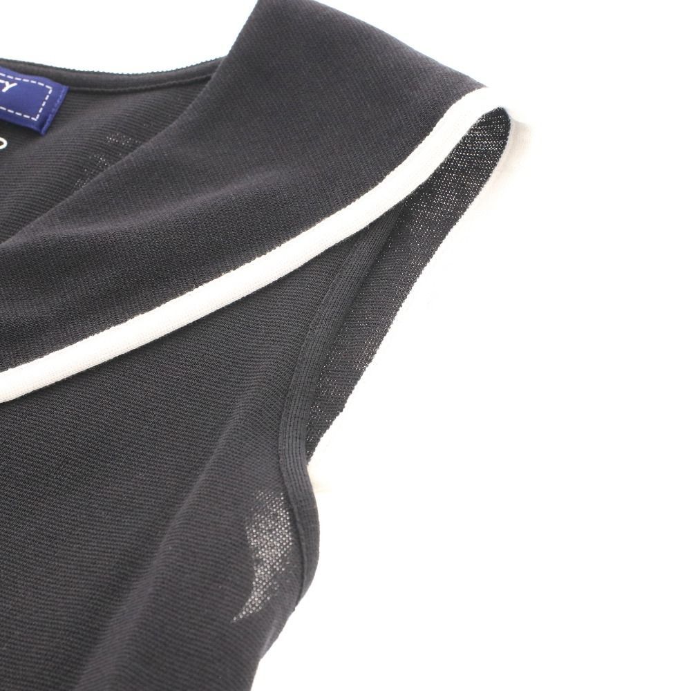 トップス ボトムス