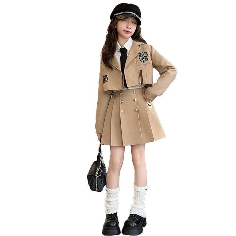 女子